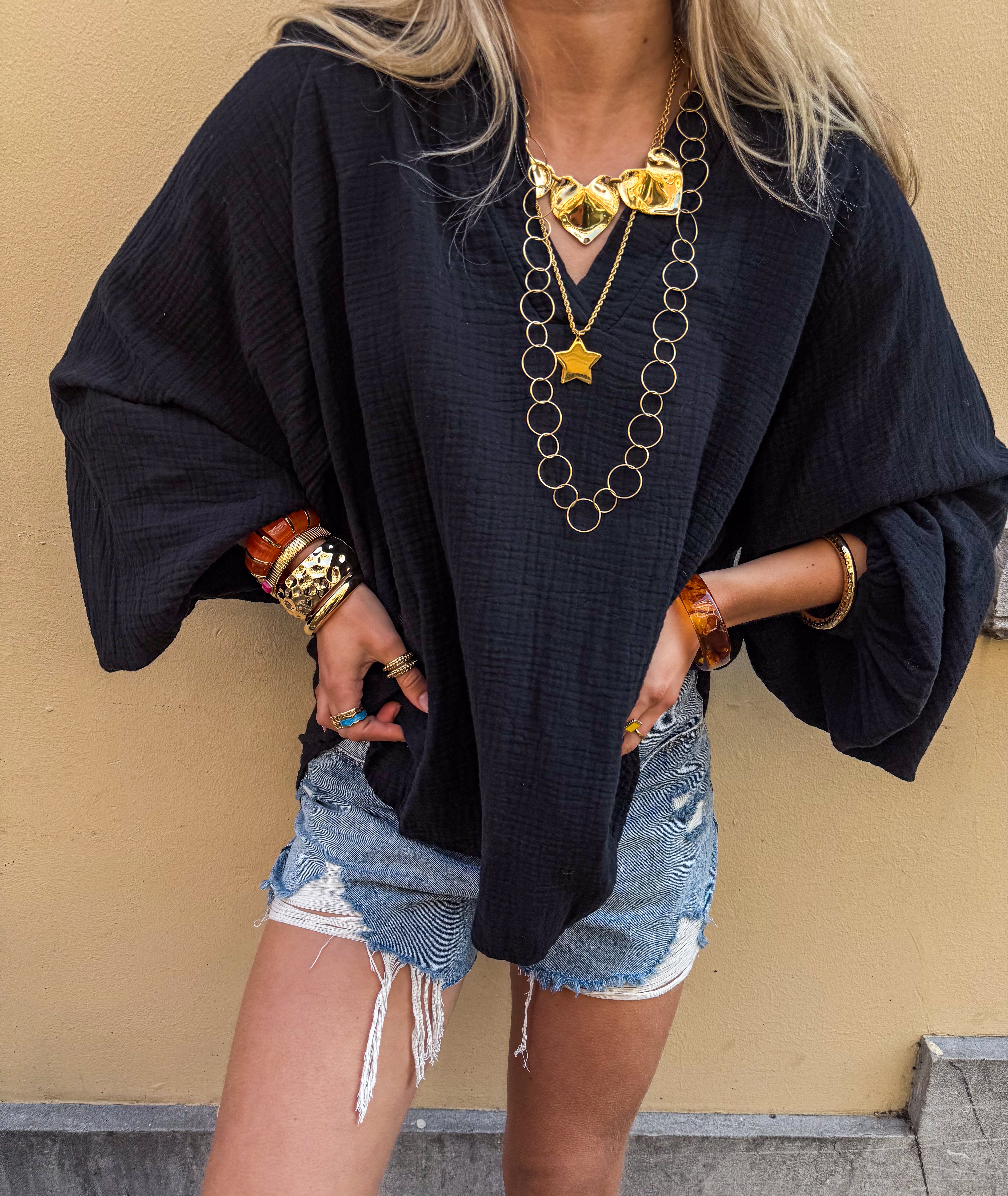 Doutzen Balloon Sleeve Blouse Black