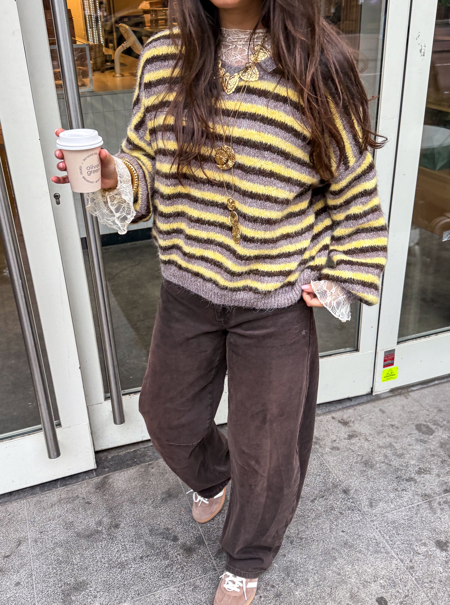 Baggy Balloon Fit Jeans Brown