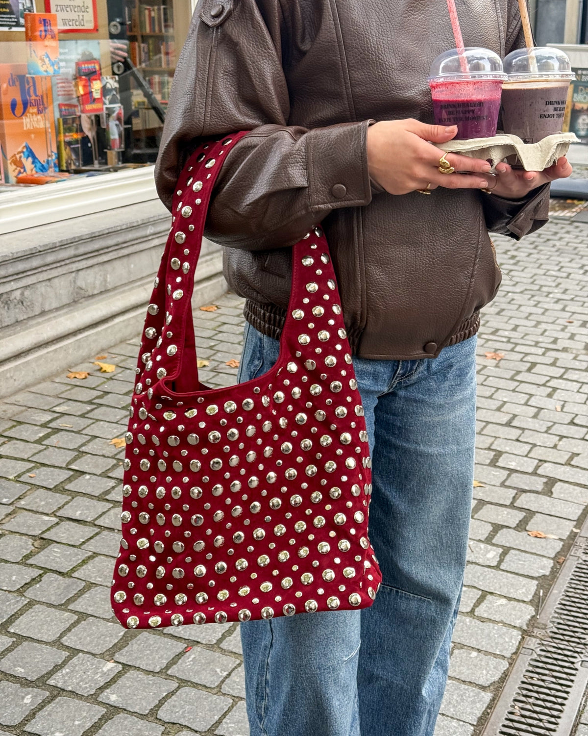 Loux Studs Tas | Bordeaux