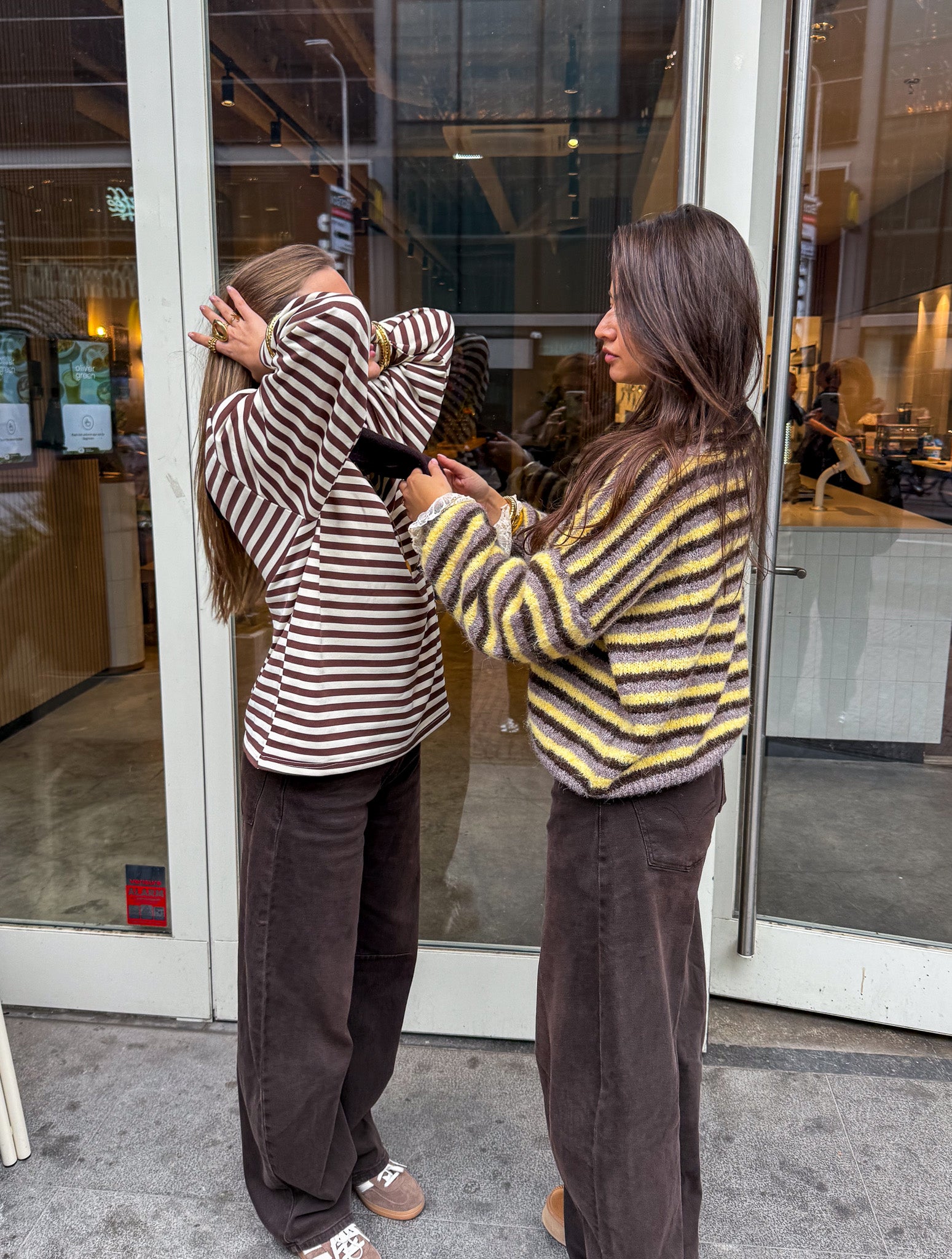 Stripes on Stripes Longsleeve Bruin