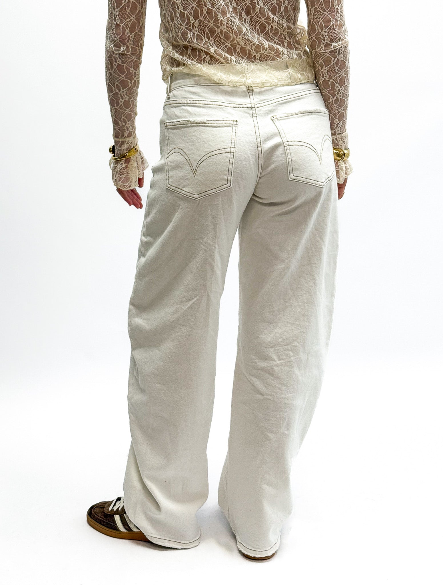 Barrel Balloon Jeans White