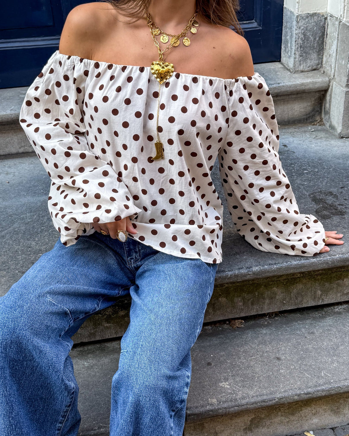 Benthe Off Shoulder Stippen Top | White