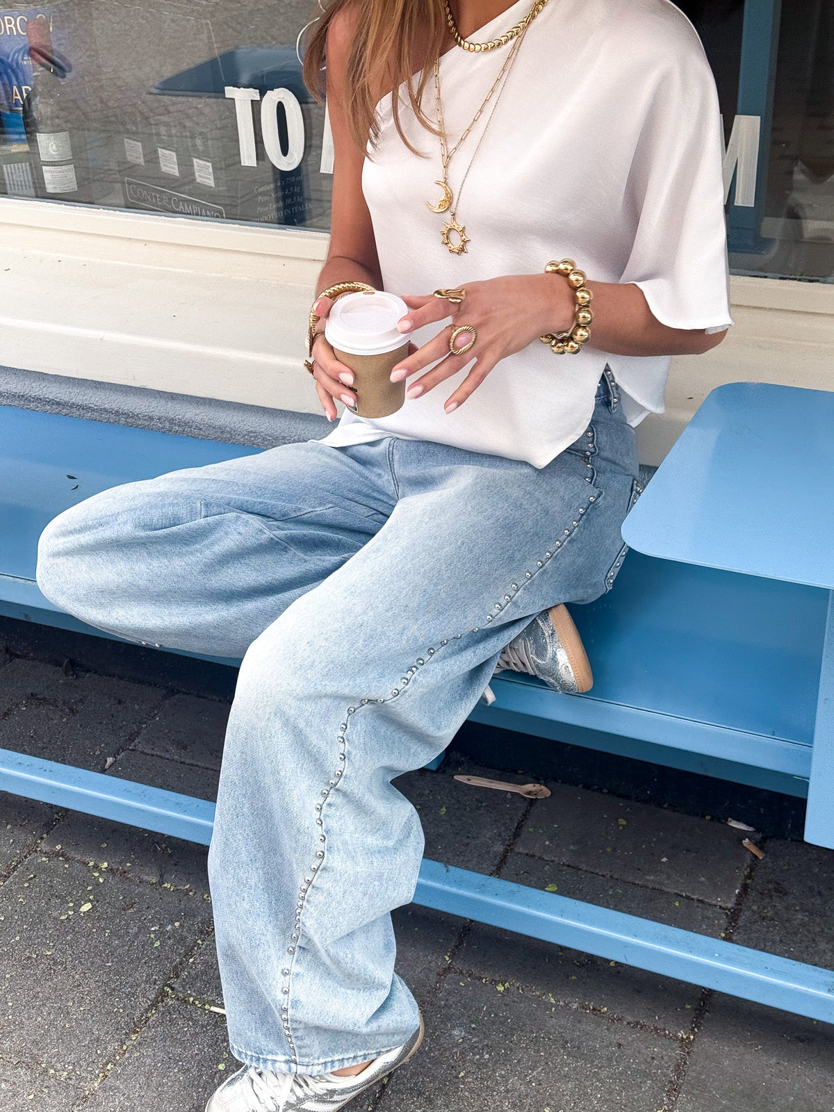 Berry Studs Barrel Jeans | Blue