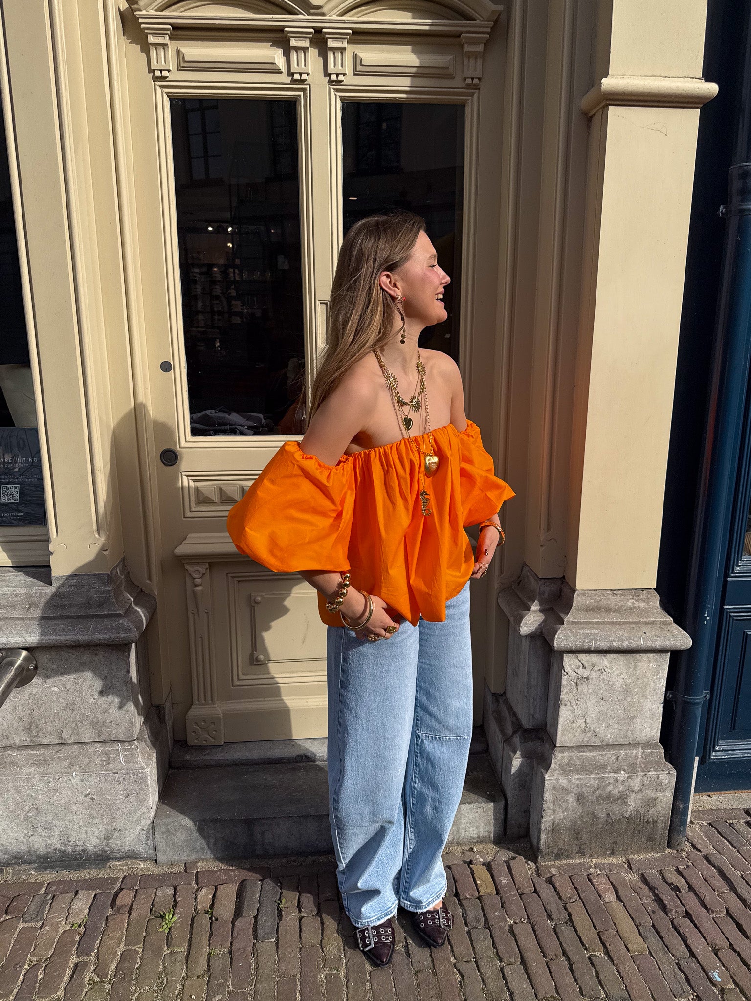 Catwalk Off Shoulder Top Oranje
