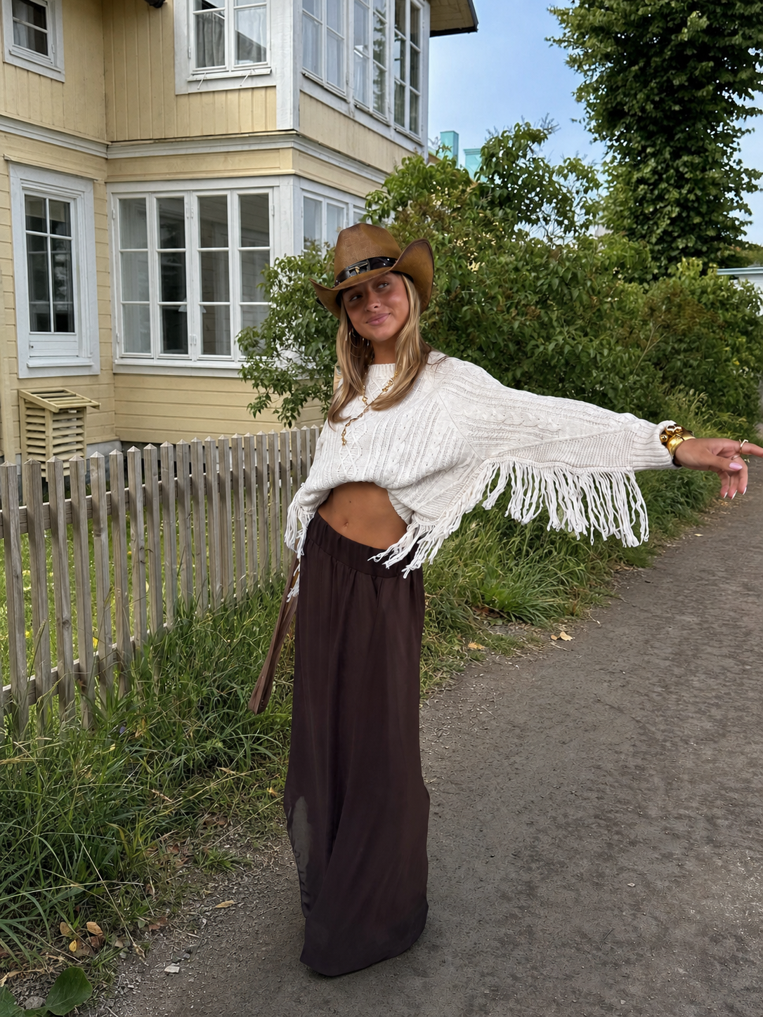 Do Fringe Knit Beige