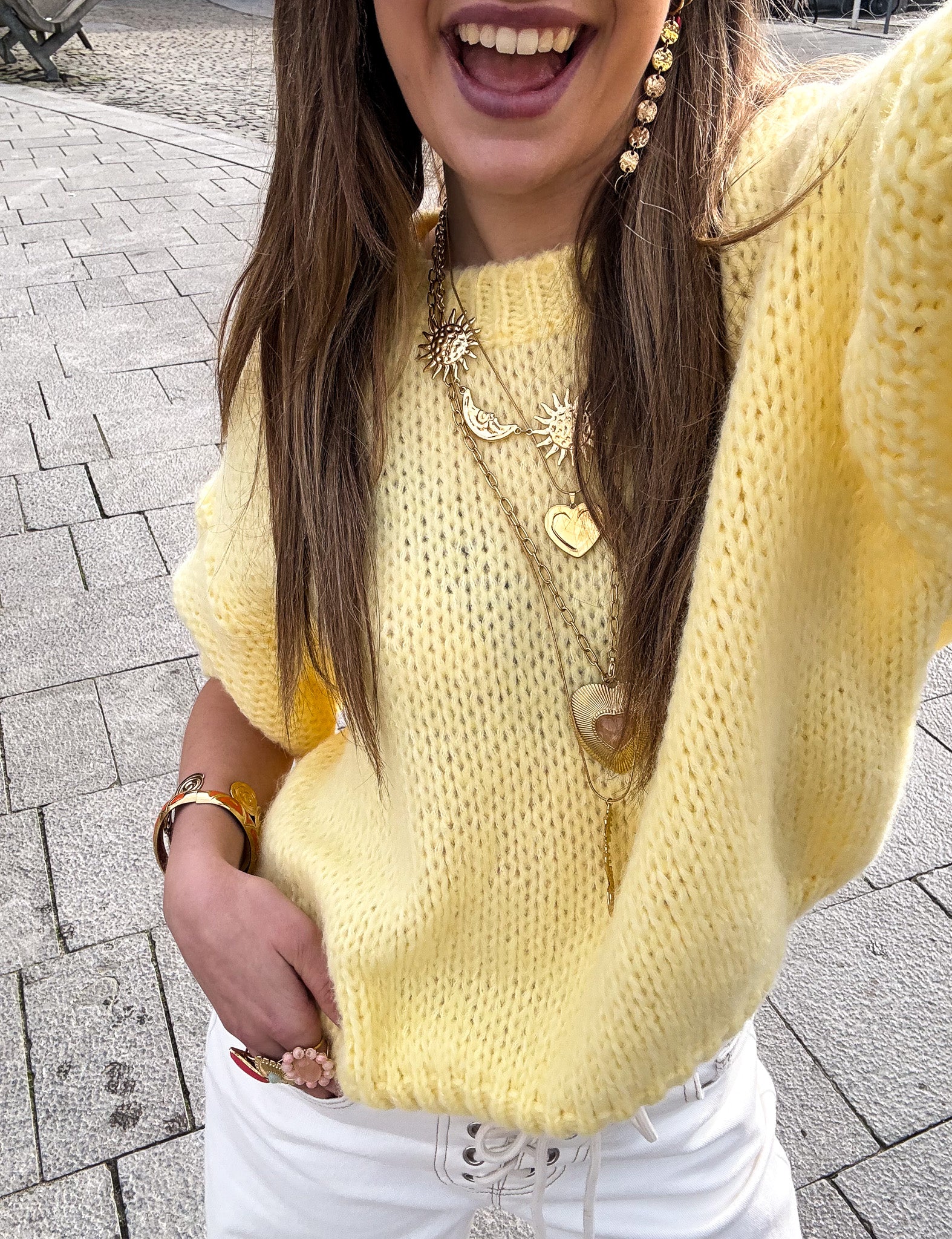 Donna Korte Mouwen Trui Lichtgeel