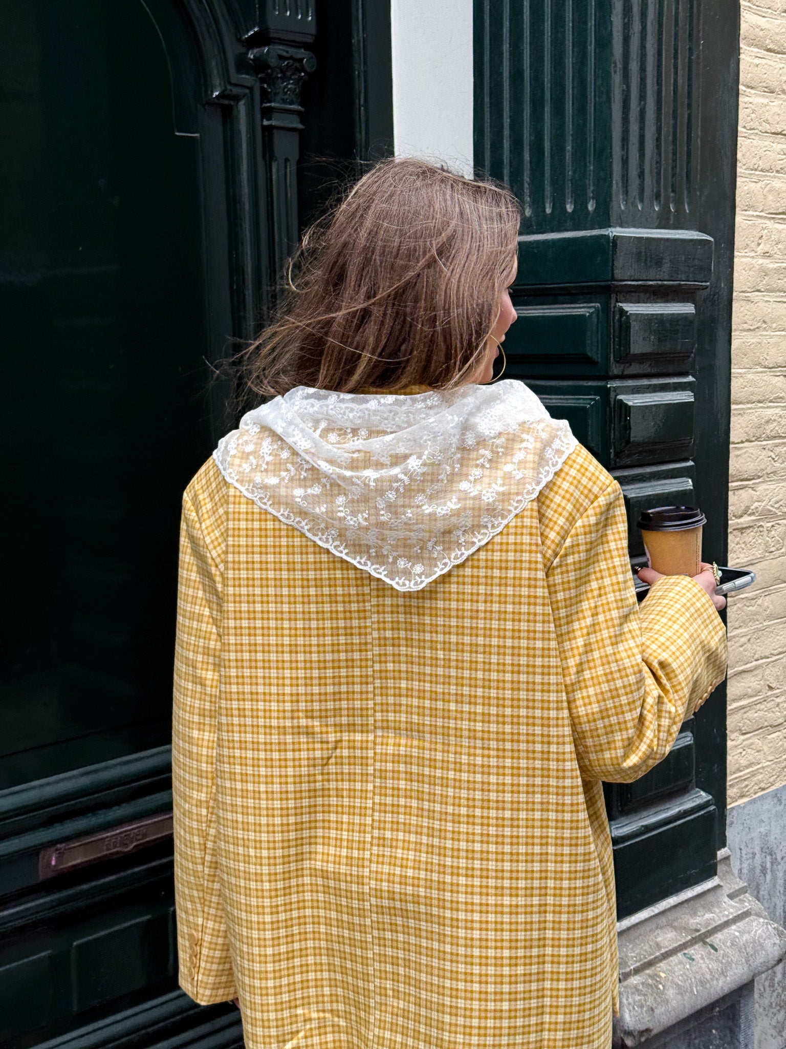 Bandana en dentelle florale blanche