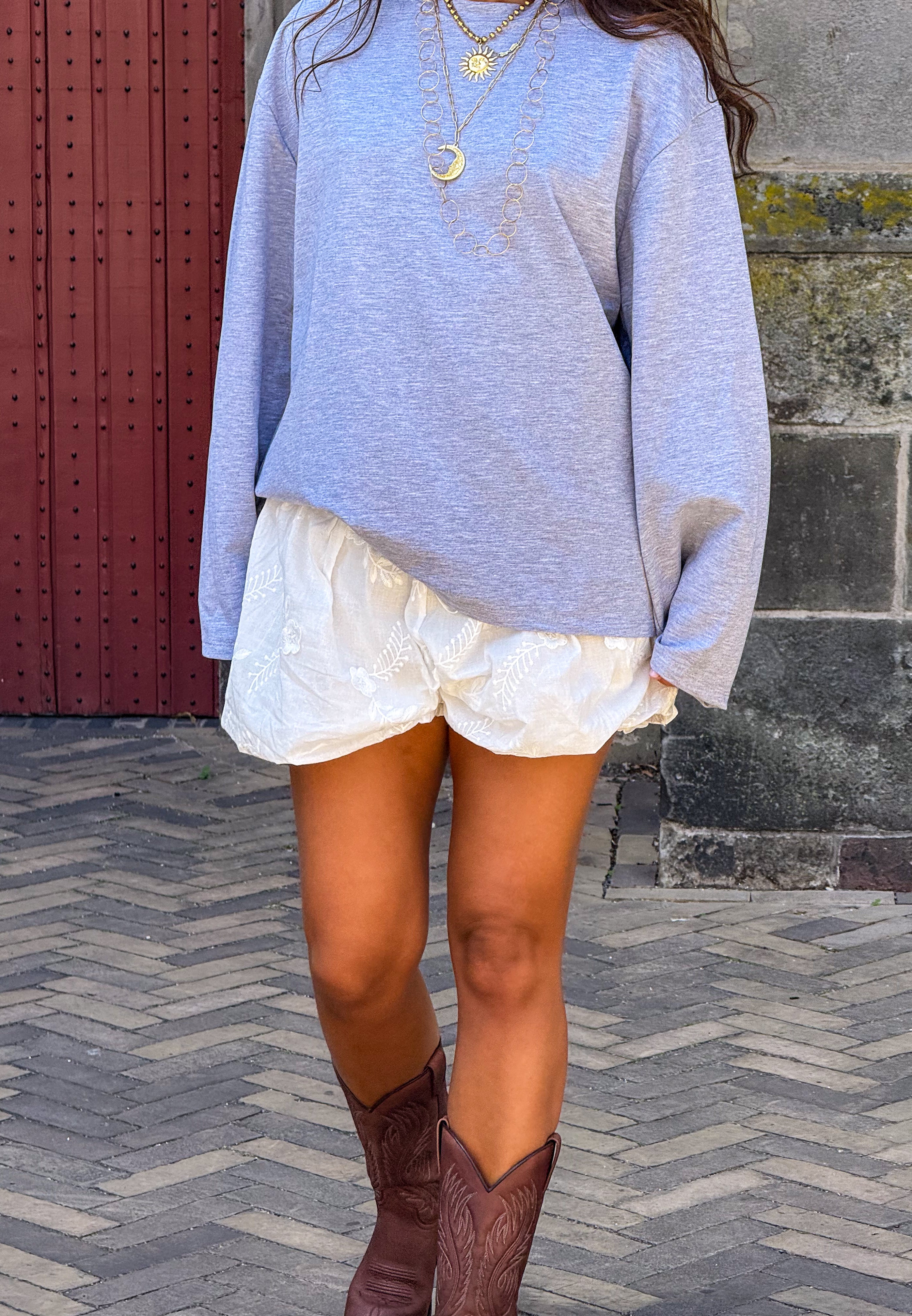 Flora Short White