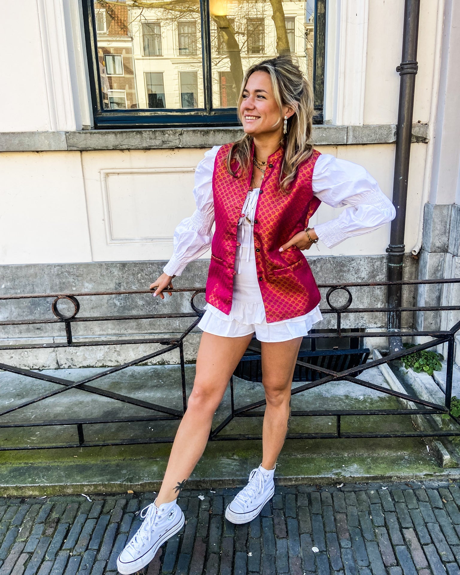 Gauri Gilet Golden Rose