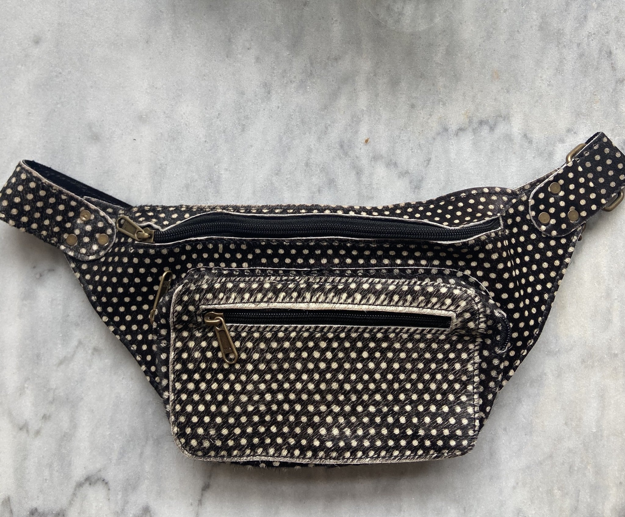 Belt Bag Dots Dark
