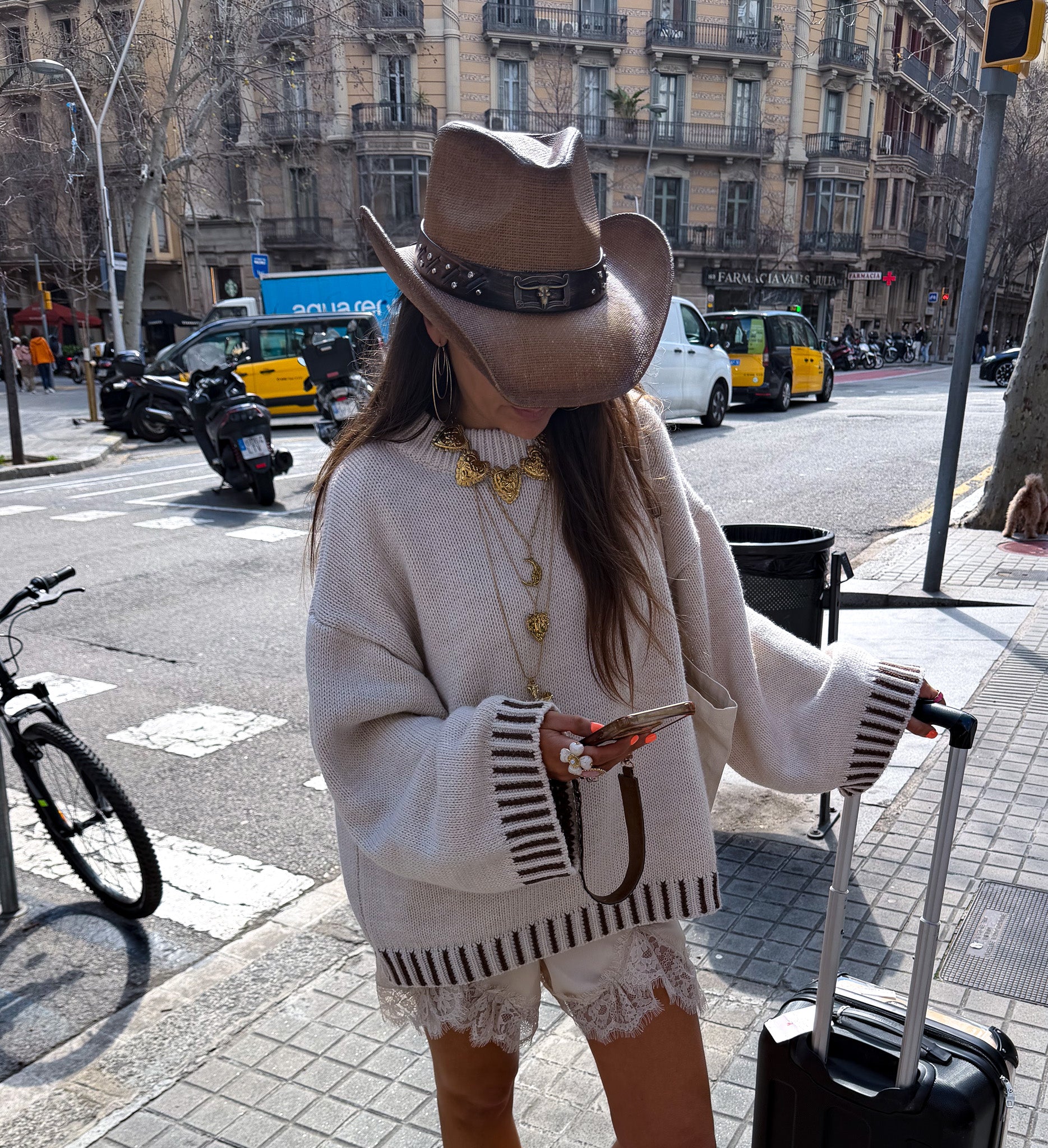 Lulu Lace Short Creme