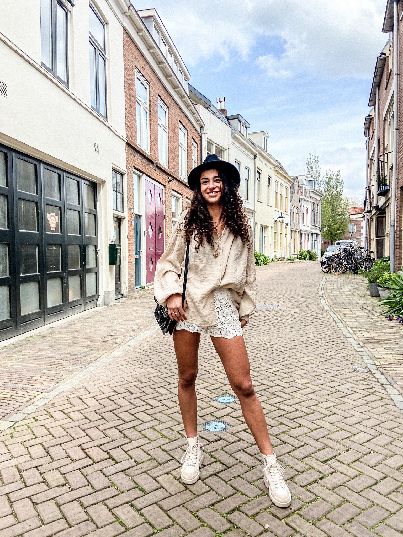 Santos Blouse Beige/Off White