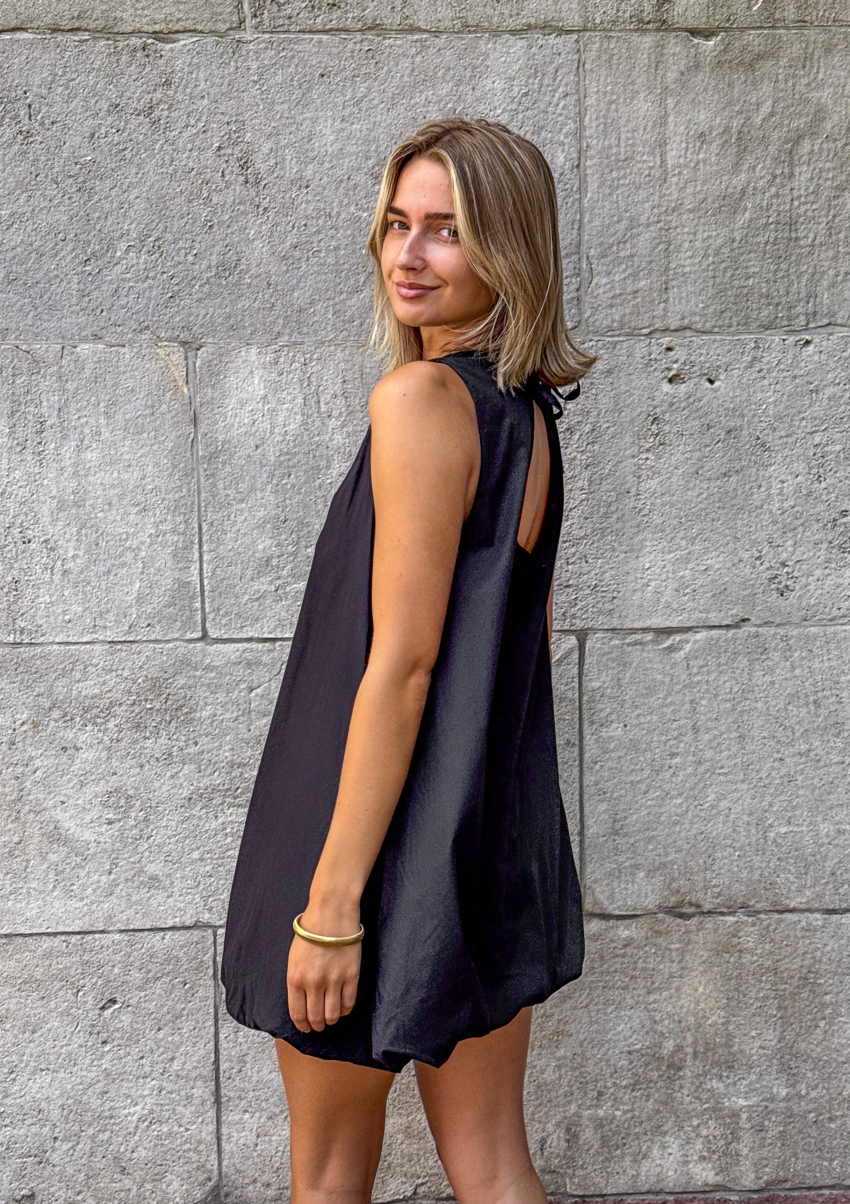 Mary Balloon Dress Black