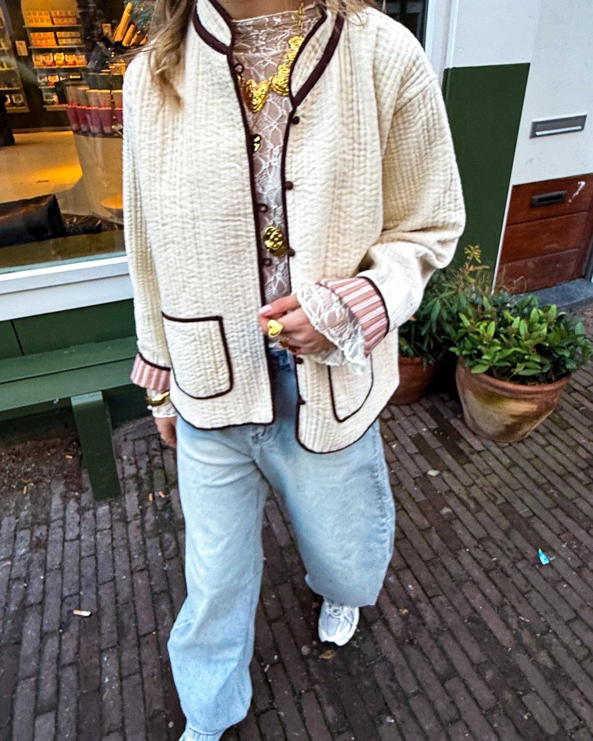 Micky Velvet Jacket | Creme