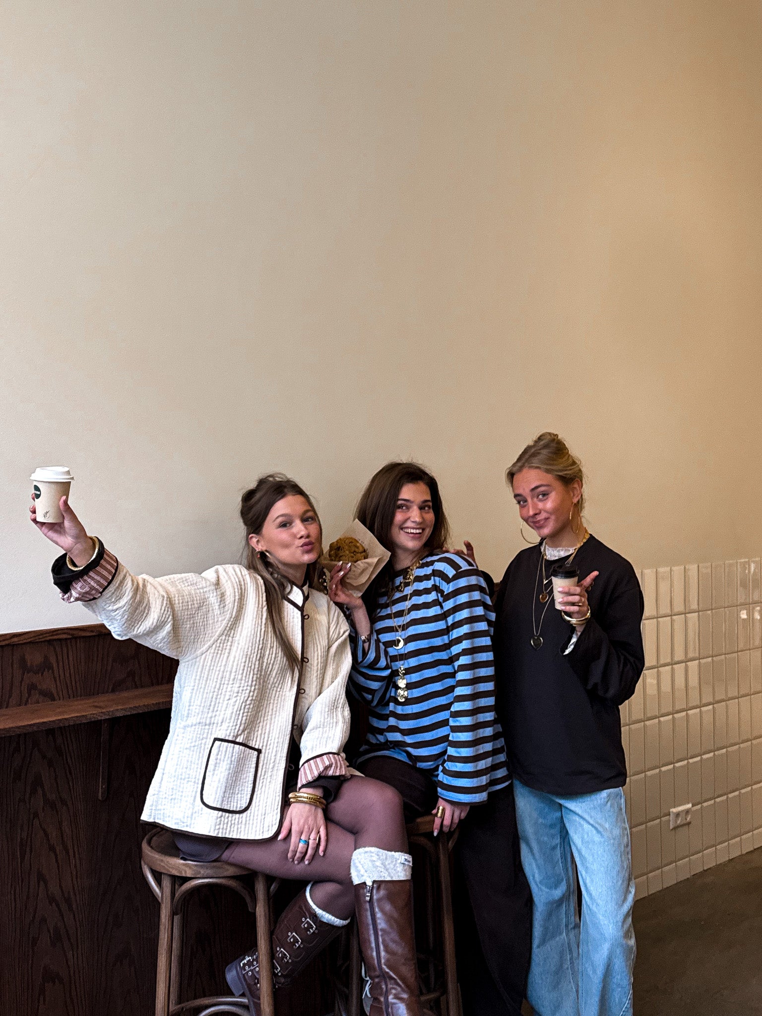 Micky Velvet Jacket Creme