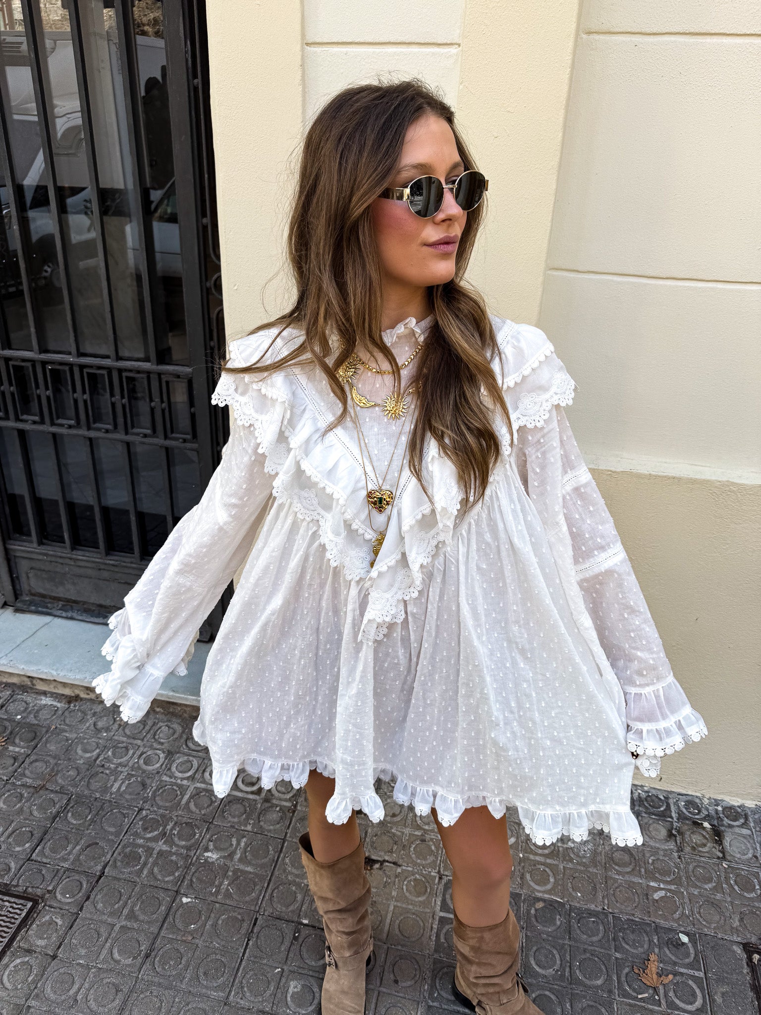 Love me Louder Necklace Gold