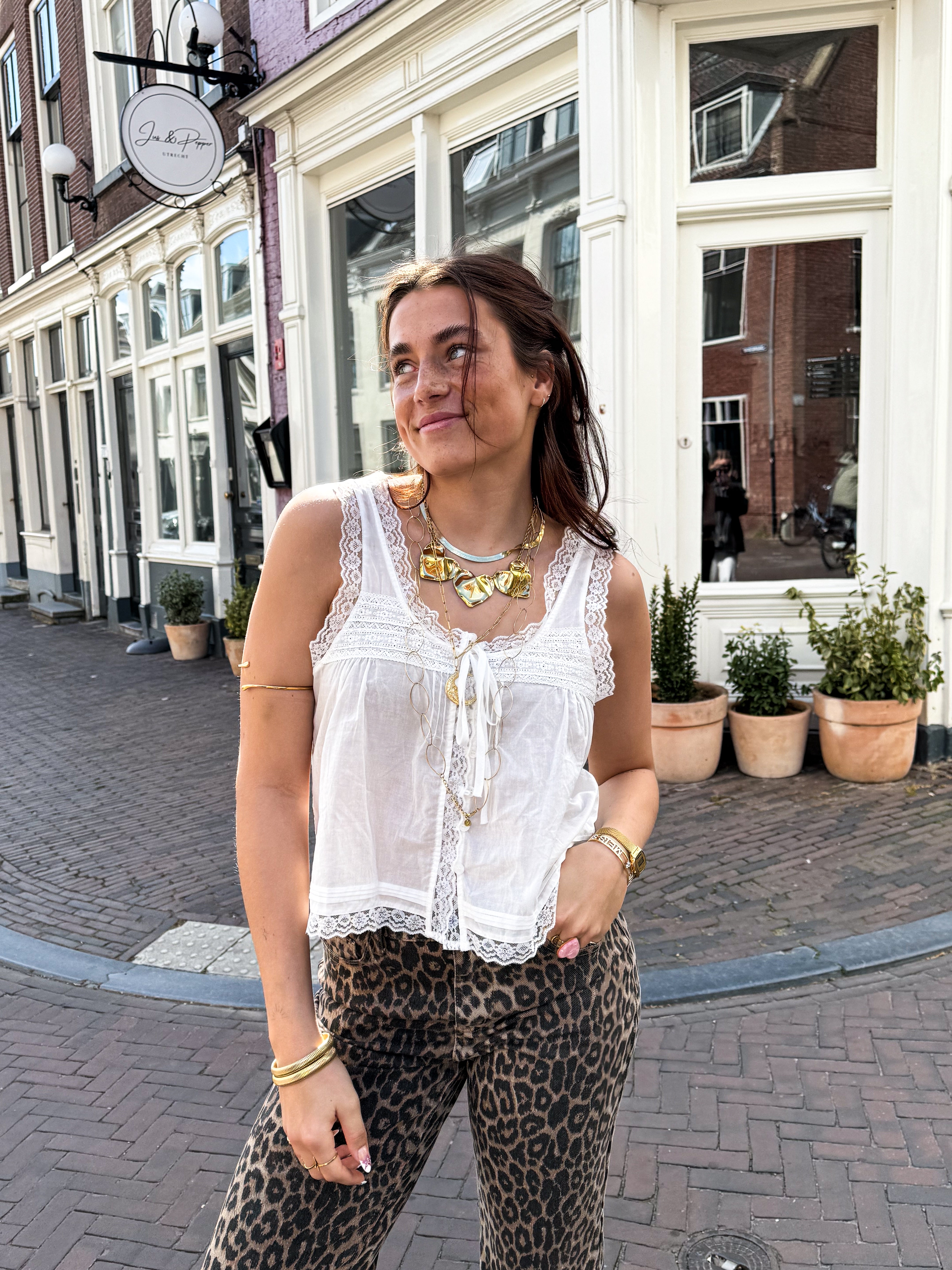 Nellie Top