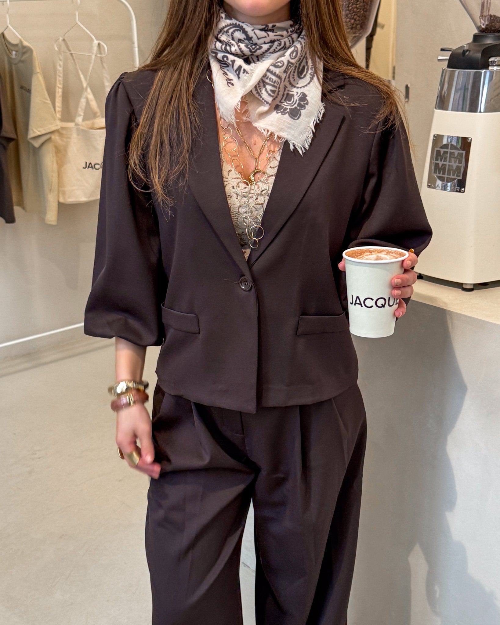 Nora Short Sleeve Blazer Brown