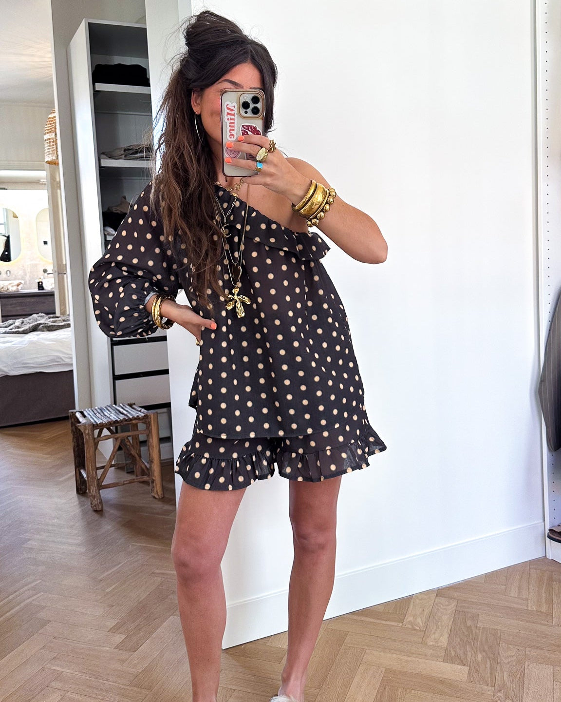 River One Shoulder Stippen Top