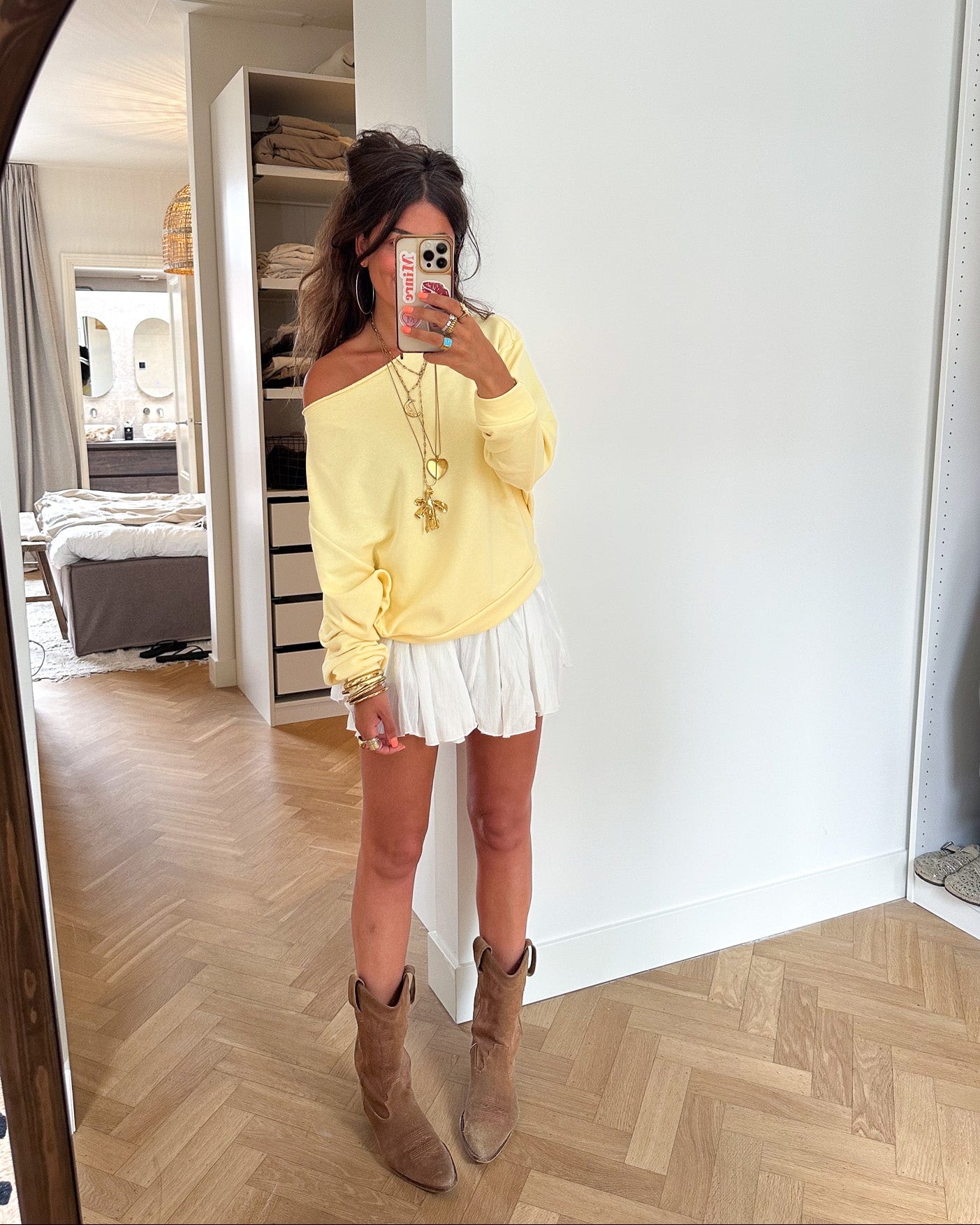 Riz Off Shoulder Trui Geel