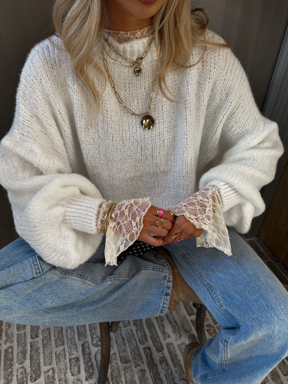 Jade Lace Longsleeve Top | Creme