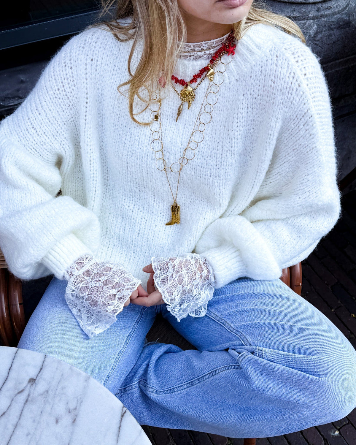 Rosa Trui | White