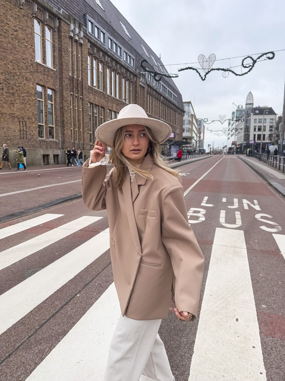 Saint Oversized Blazer | Camel