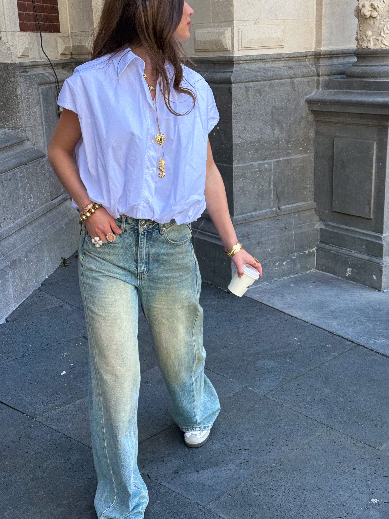 Back Pocket Wide Leg Jeans