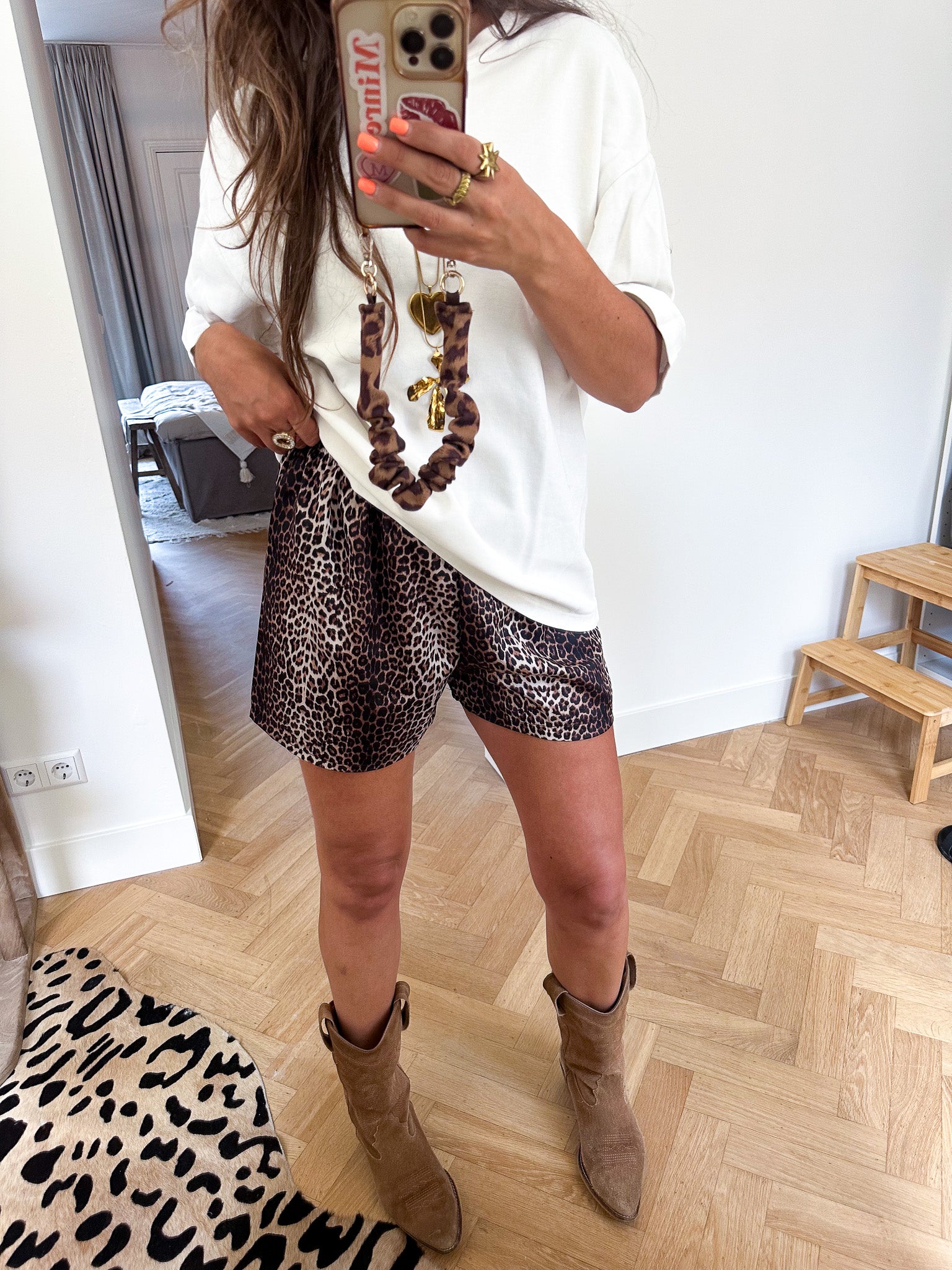 Say my name Short Leopard