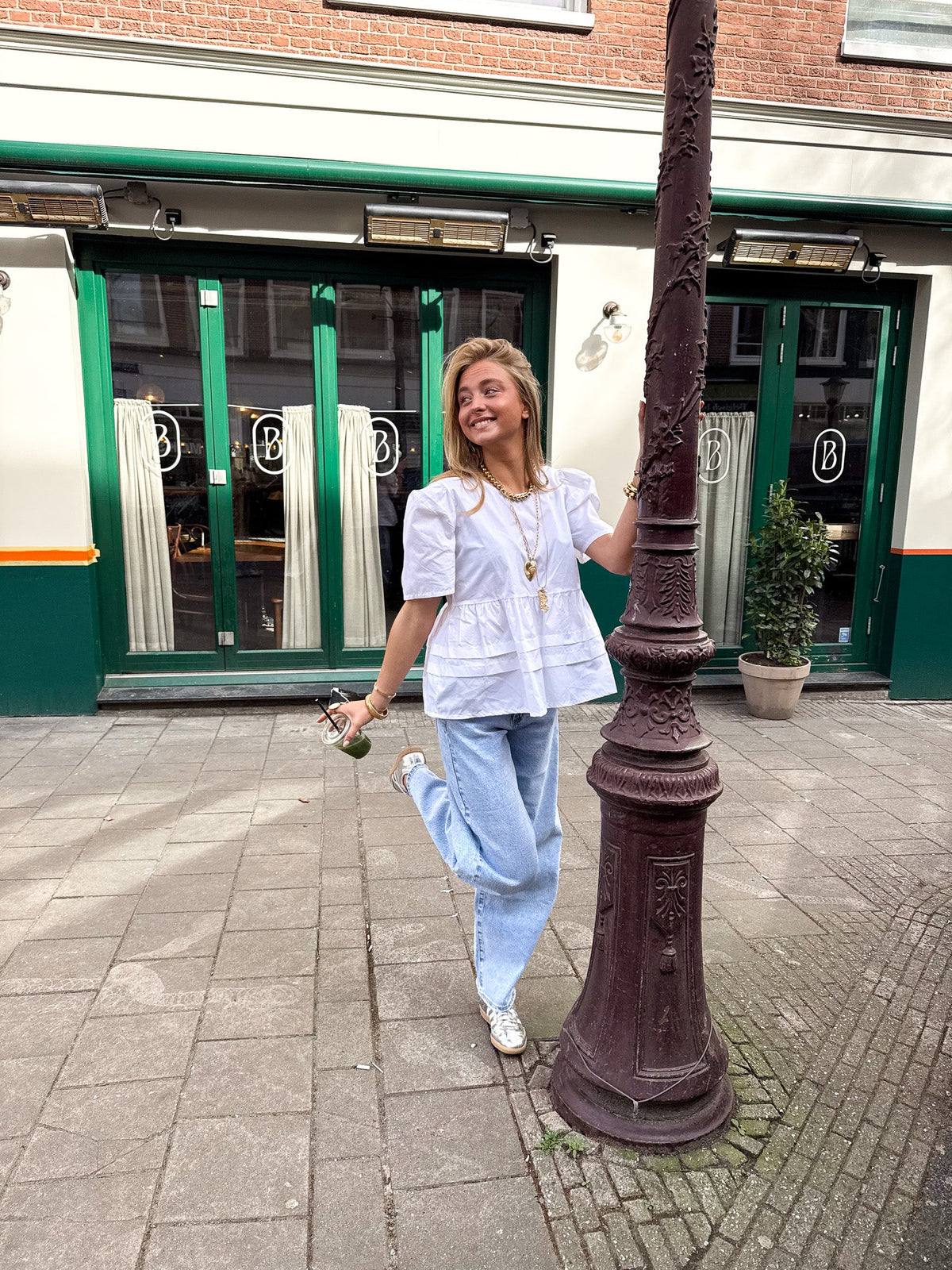 Vie Top | White