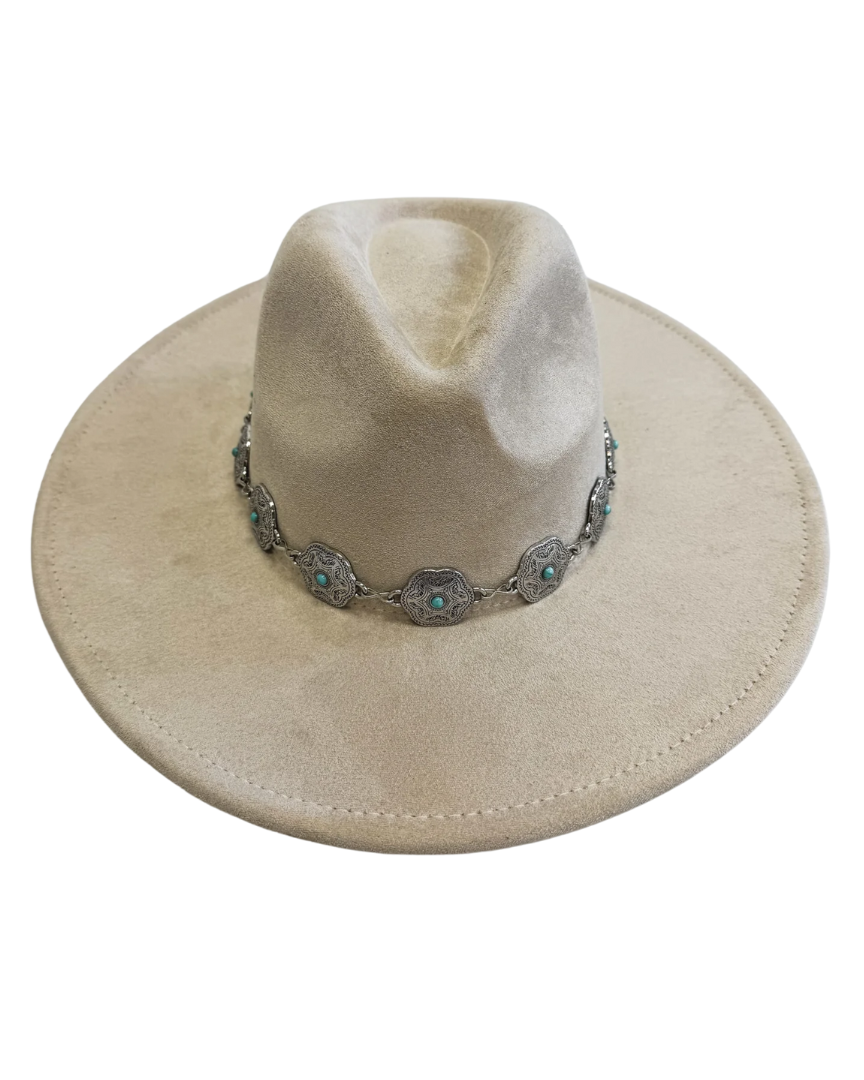 Iconic Silver Charm Hat Creme