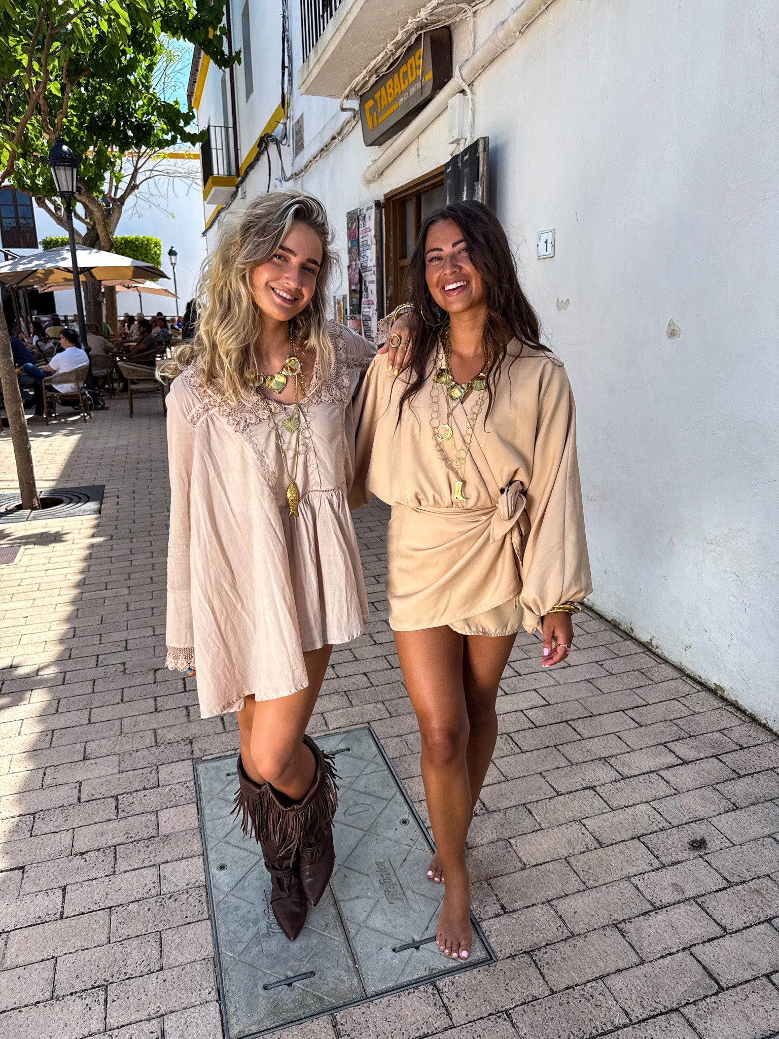 Beau Dress Beige
