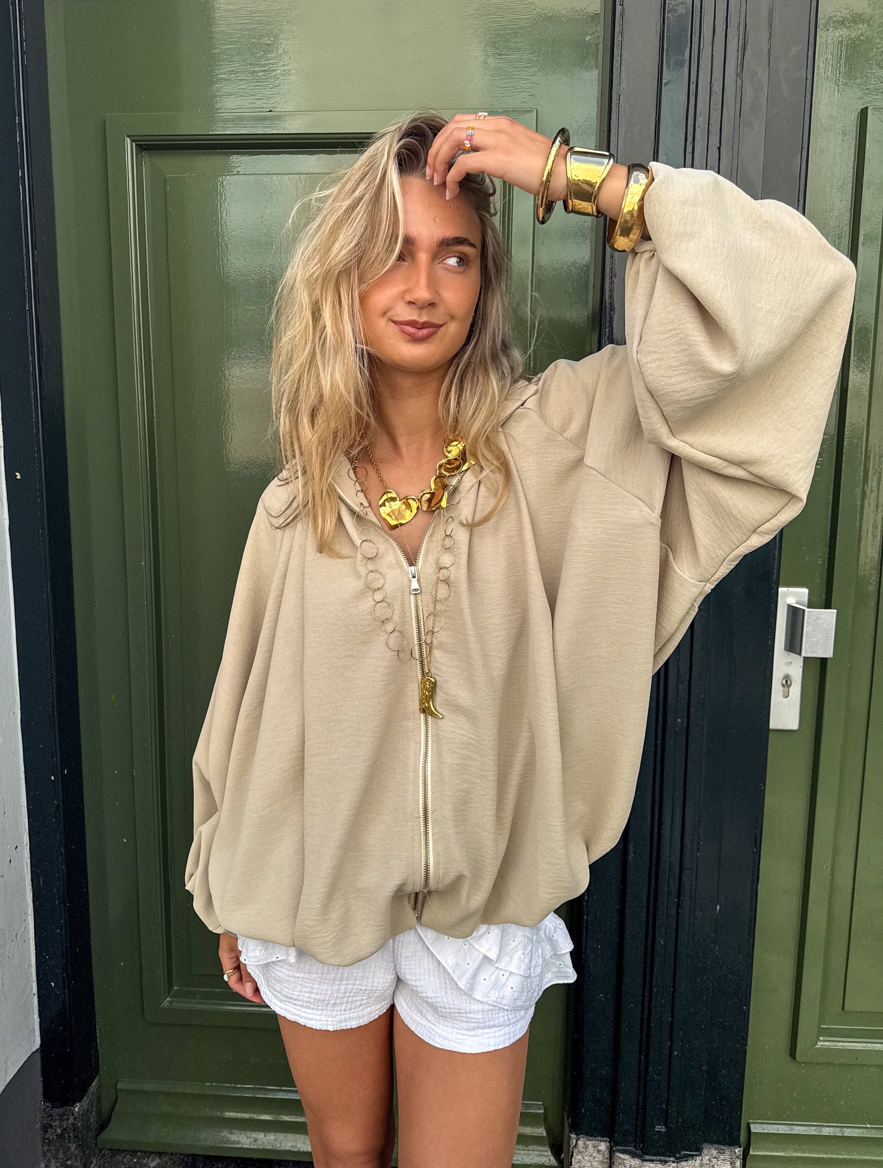 Capsule Jacket Beige