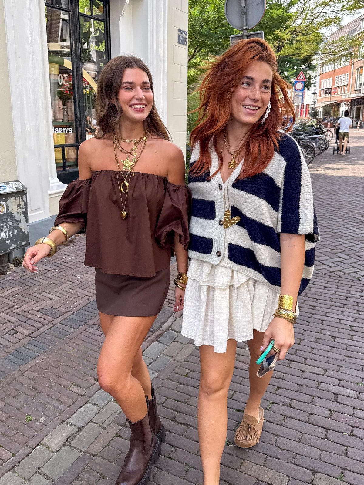 Catwalk Off Shoulder Top | Brown