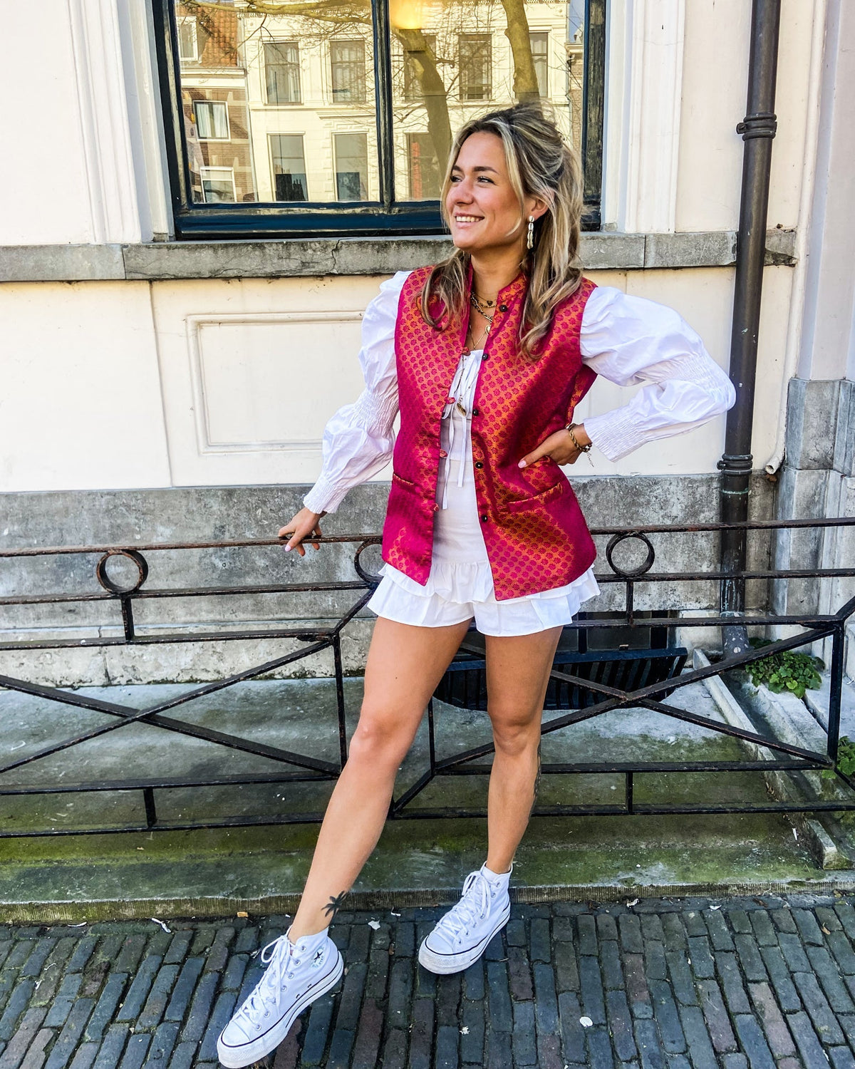 Gauri Gilet Golden Rose | Rose