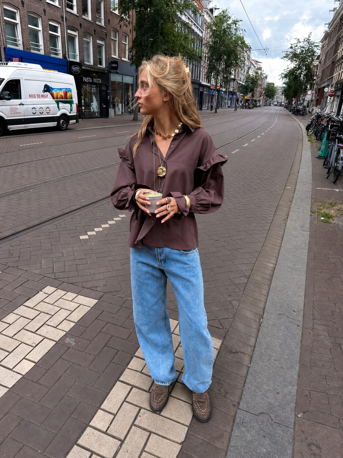 Joy Volant Blouse Bruin