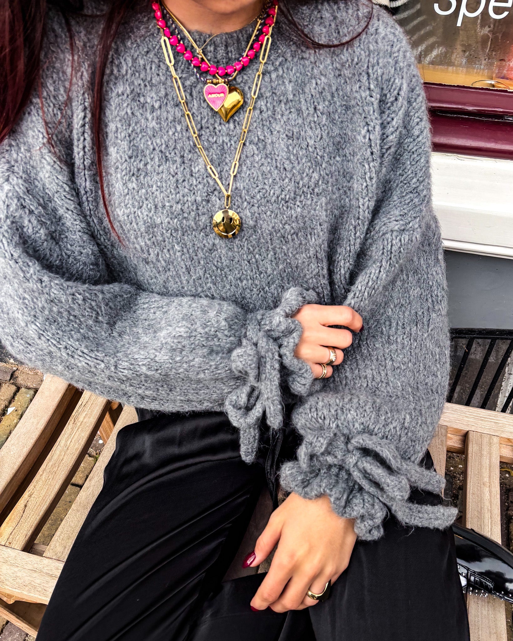 Loekie Knit Grey