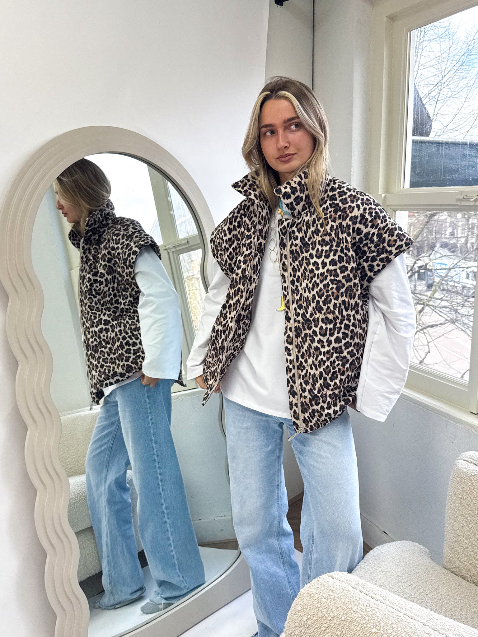 Maven Leopard Gilet