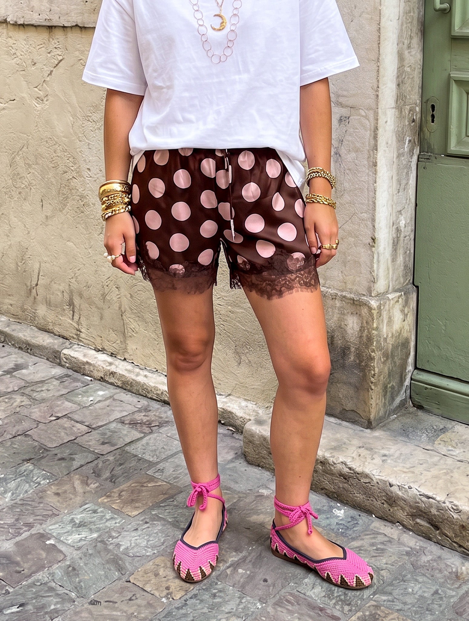 Mia Lace Short Bruin