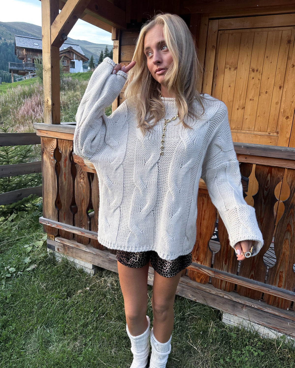 Niva Knit Beige