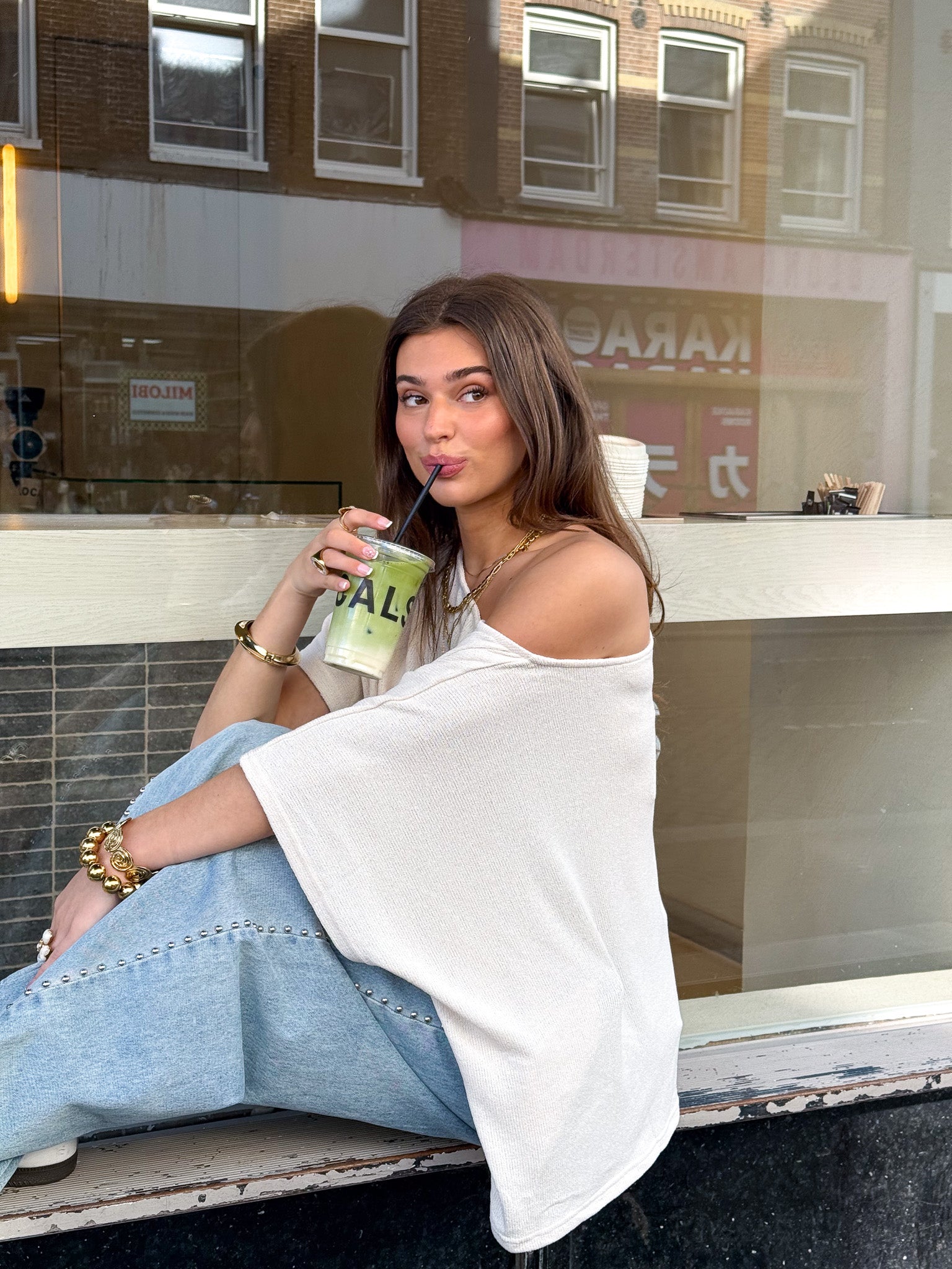 Nomi Off Shoulder Shirt Beige