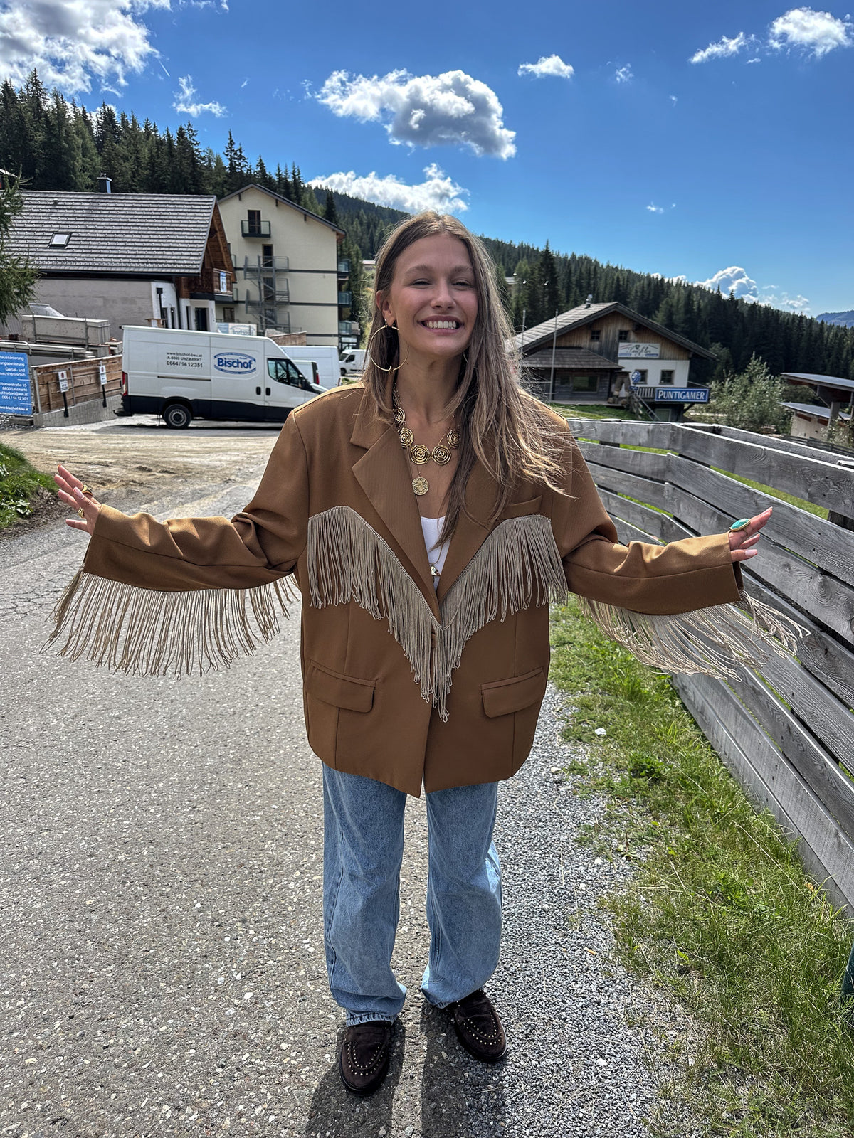 Ody Fringe Blazer Camel