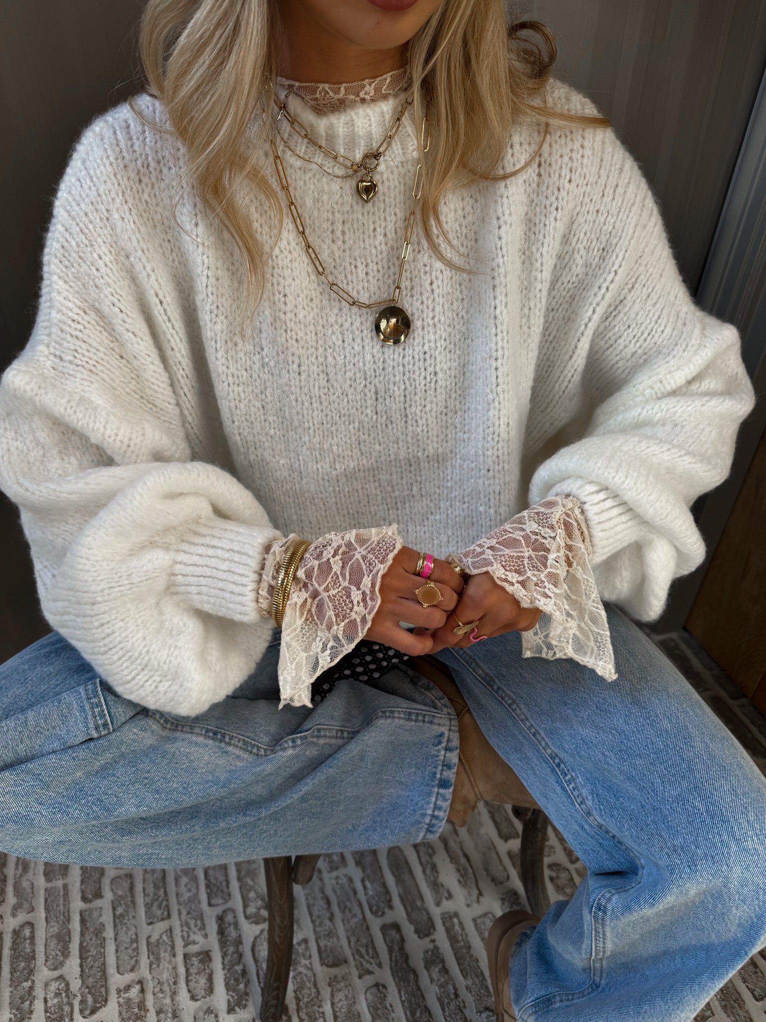Jade Lace Longsleeve Top Creme