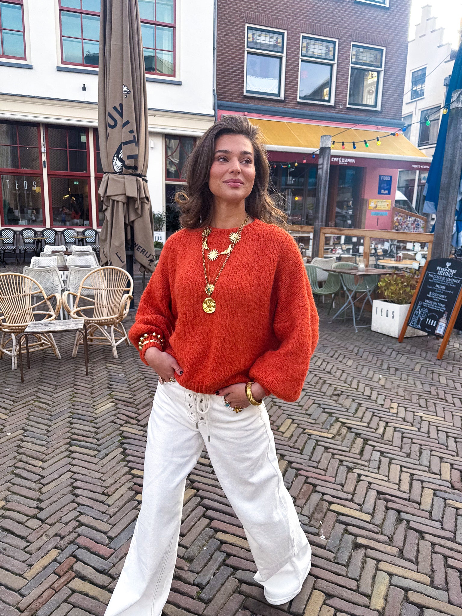 Rosa Sweater Rust Color