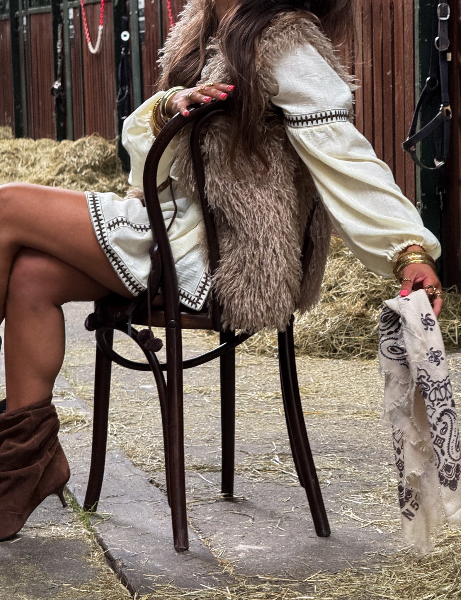 Toffee Fluffy Gilet Beige