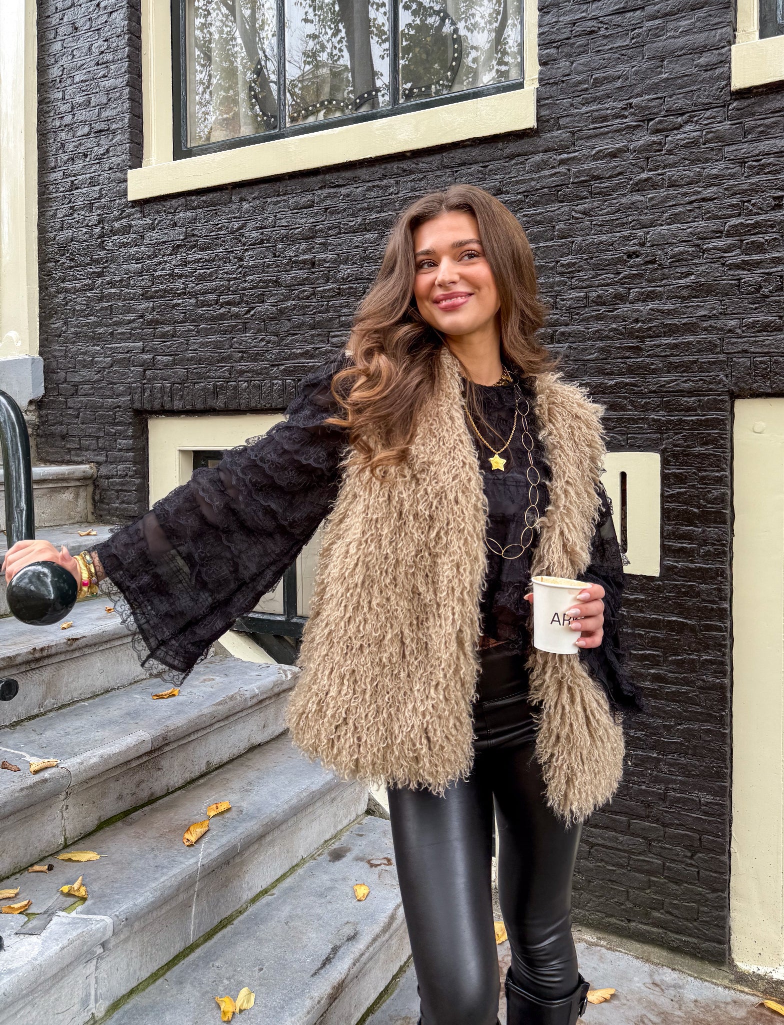 Toffee Fluffy Gilet Beige