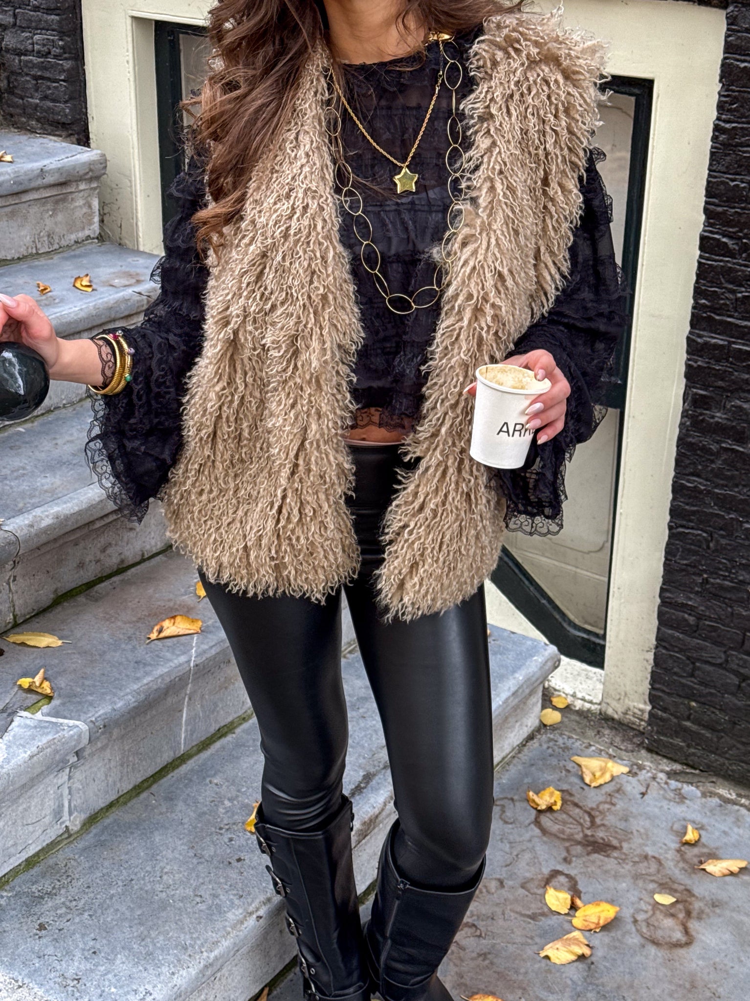 Toffee Fluffy Gilet Beige