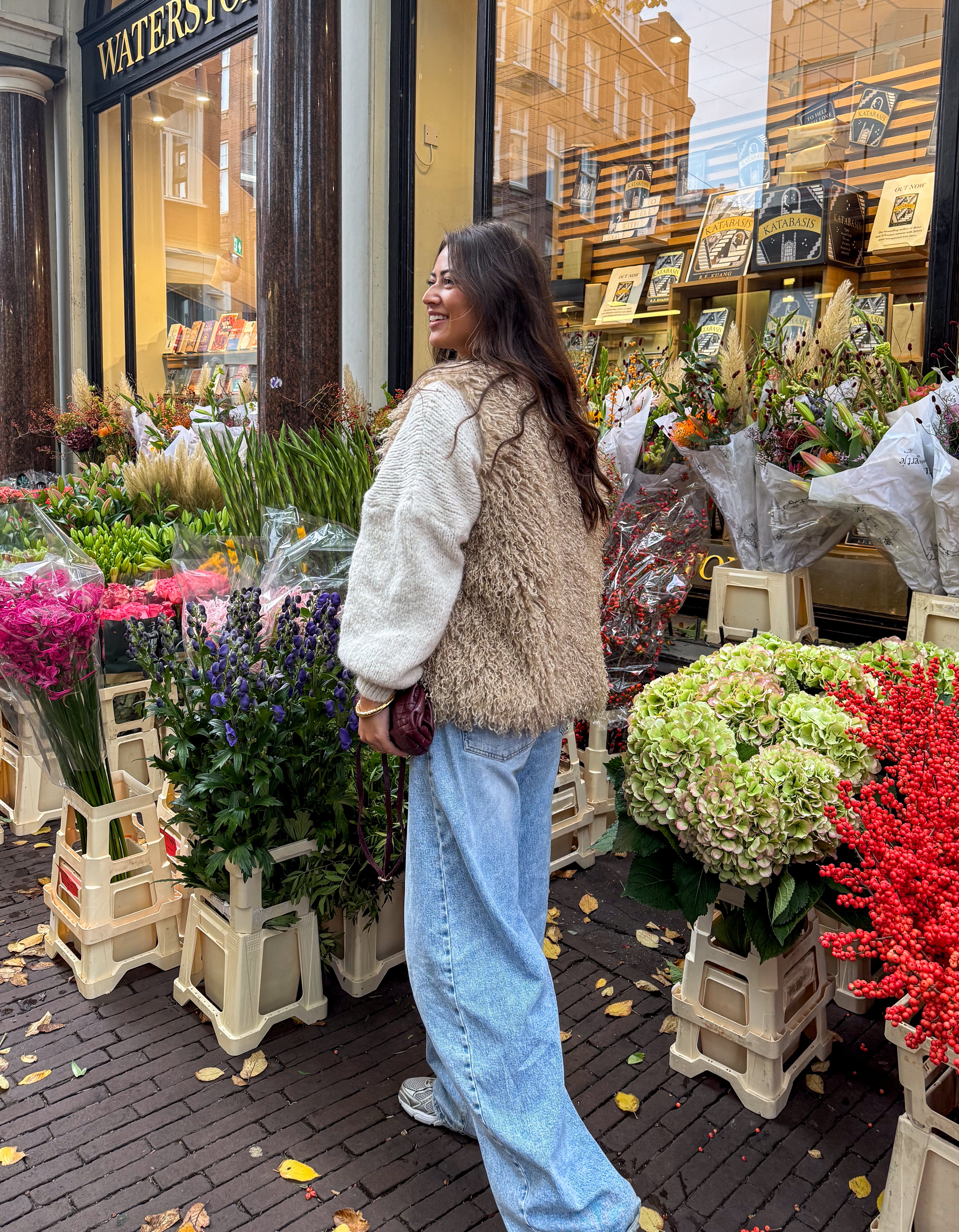 Toffee Fluffy Gilet Beige