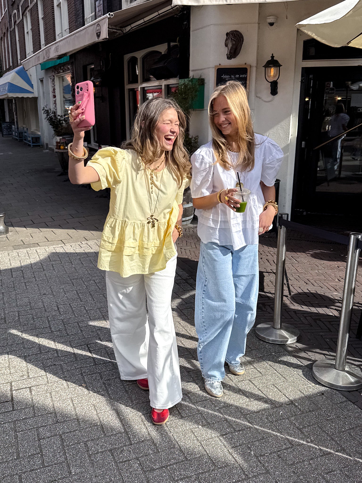 Vie Top Geel